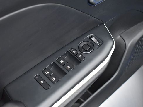 Certified 2025 Kia K4 GT-Line w/ GT-Line Premium Package image 10