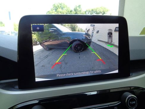 Used 2022 Ford Escape SE FWD image 13