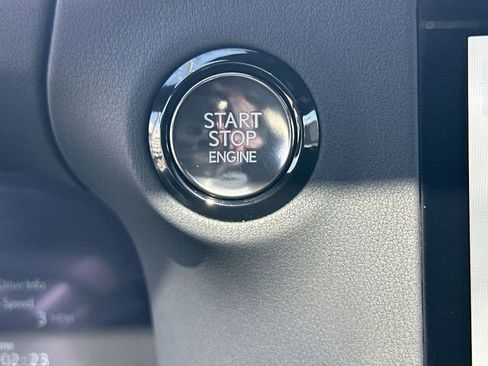 Used 2025 Lexus GX 550 w/ Cold Area Package AWD/4WD image 17