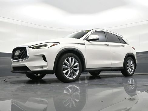 Used 2020 INFINITI QX50 Luxe w/ Navigation Package image 23