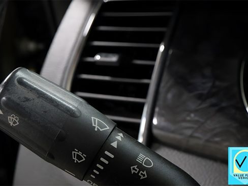 Used 2012 Ford Taurus Limited image 17