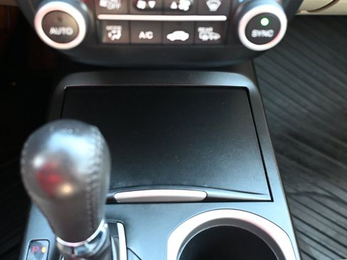 Used 2016 Acura RDX AWD 4dr Tech/AcuraWatch Plus P image 22