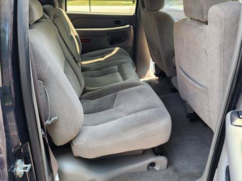 Used 2006 Chevrolet Avalanche Z66 w/ Preferred Equipment Group RWD image 17