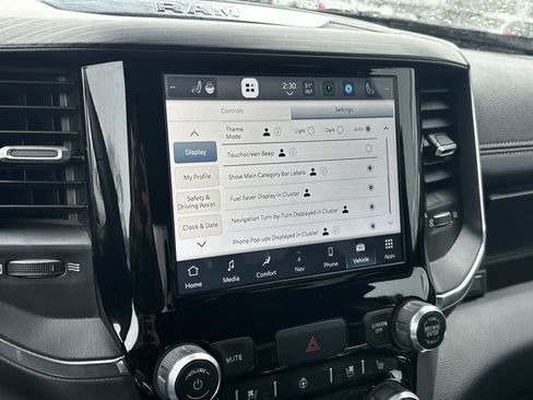 Used 2024 RAM 1500 Laramie image 18