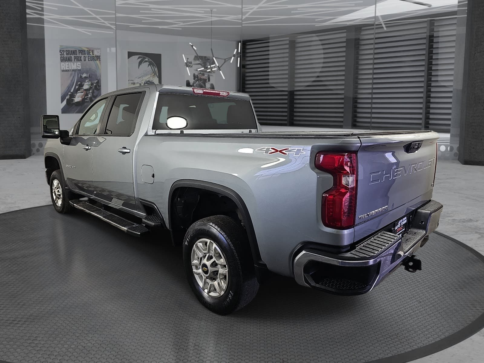 Used 2024 Chevrolet Silverado 2500 LT w/ Convenience Package AWD/4WD image 7