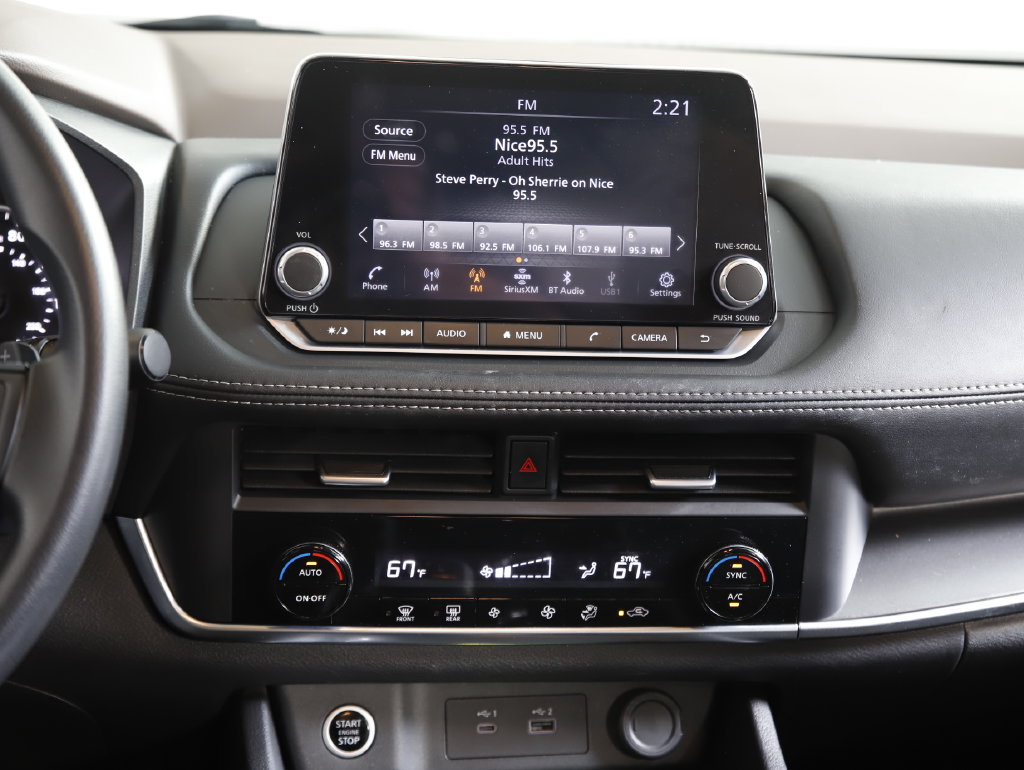 Used 2023 Nissan Rogue SV AWD/4WD image 15
