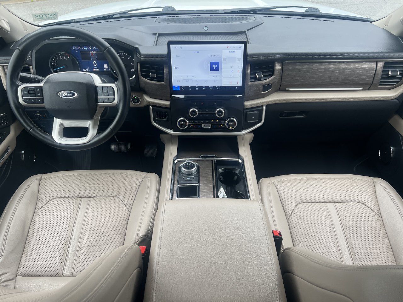 Used 2024 Ford Expedition Limited RWD image 5