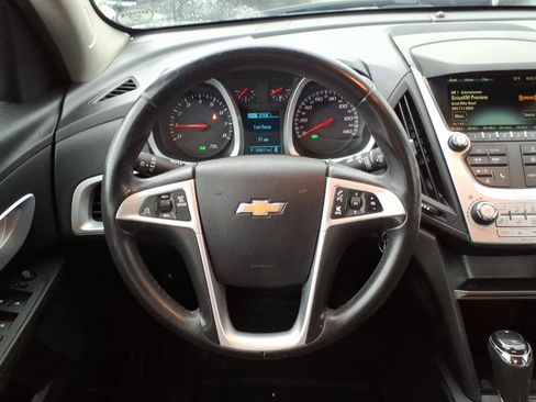 Used 2017 Chevrolet Equinox LT w/ Convenience Package FWD image 10