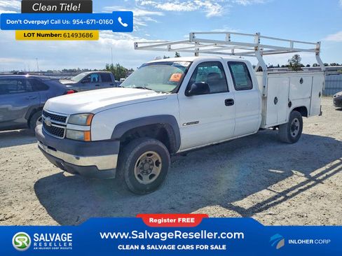 Used 2007 Chevrolet Silverado 2500 W/T w/ Skid Plate Package AWD/4WD image 1