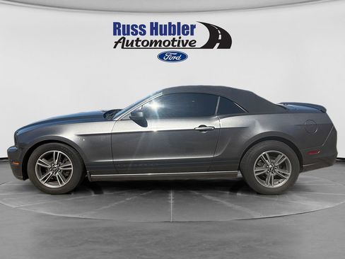 Used 2013 Ford Mustang Premium RWD image 2