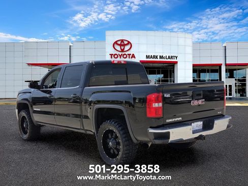 Used 2015 GMC Sierra 1500 SLE w/ SLE Value Package AWD/4WD image 3