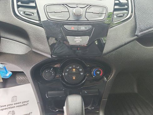 Used 2016 Ford Fiesta SE w/ Equipment Group 201A FWD image 25