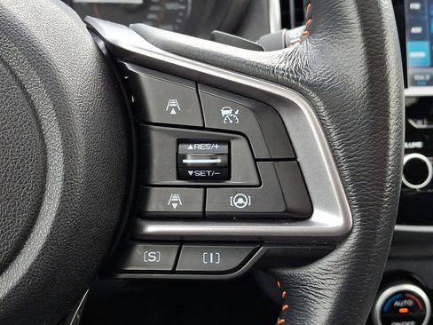 Used 2021 Subaru Crosstrek 2.0i Premium w/ Moonroof Package image 22