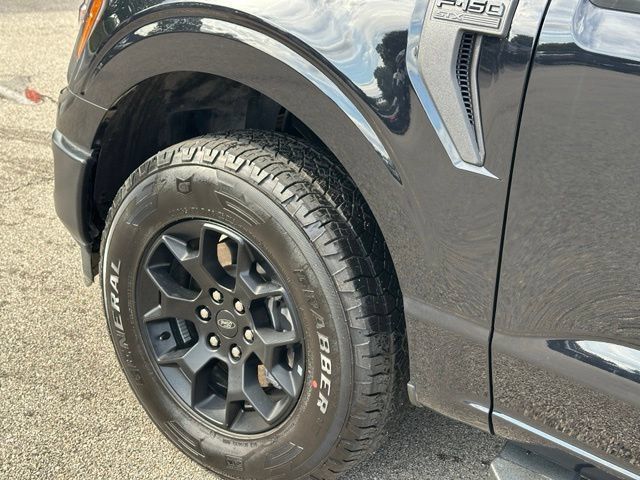 Used 2024 Ford F150 STX w/ Equipment Group 201A FX4 AWD/4WD image 9
