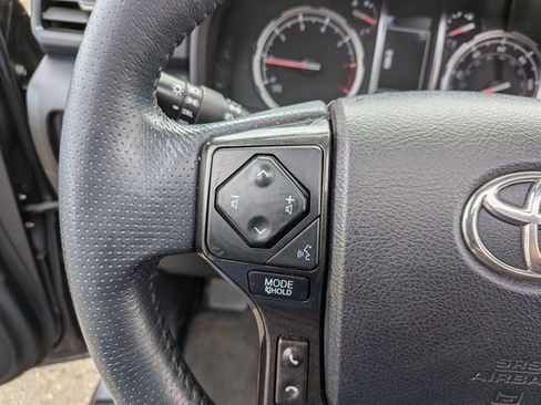 Used 2021 Toyota 4Runner TRD Off-Road Premium w/ Moonroof Package AWD/4WD image 15