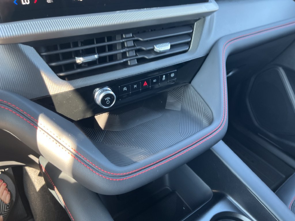 New 2027 Ford Explorer ST-Line w/ Premium Package AWD/4WD image 18