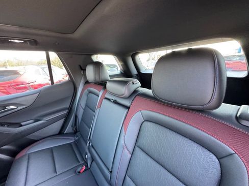 New 2026 Chevrolet Equinox RS w/ LPO, Floor Liner Package image 19