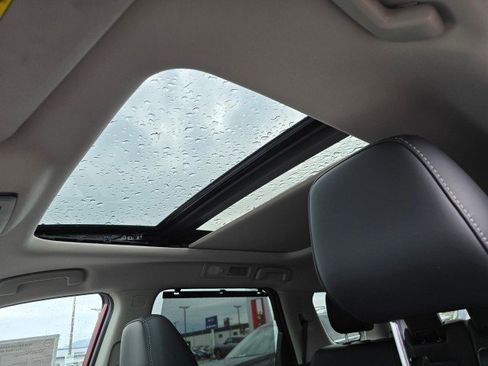 New 2025 Nissan Pathfinder Platinum image 27