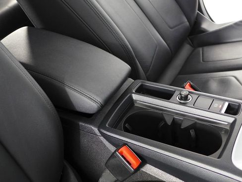 Used 2021 Audi Q3 2.0T Premium Plus w/ Premium Plus Package image 16