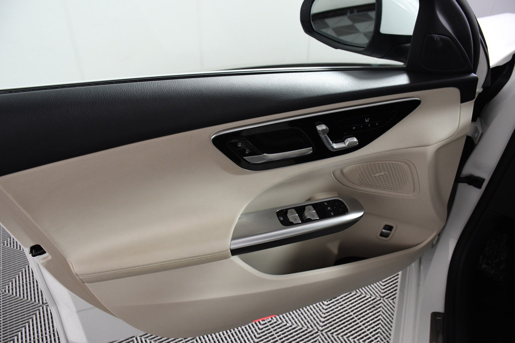 Used 2023 Mercedes-Benz C 300 4MATIC Sedan image 14