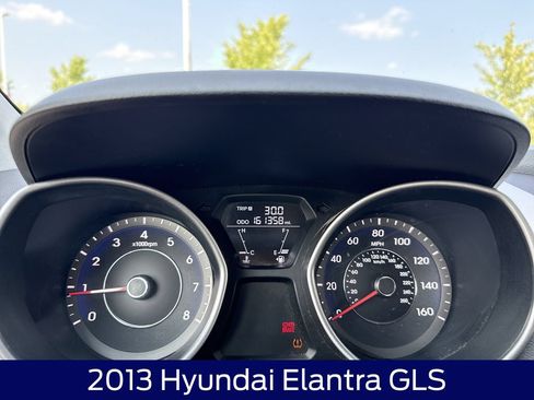 Used 2013 Hyundai Elantra GLS FWD image 15