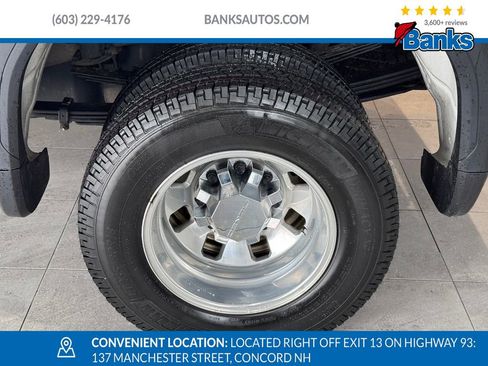 Certified 2024 GMC Sierra 3500 Denali w/ Denali Reserve Package image 5