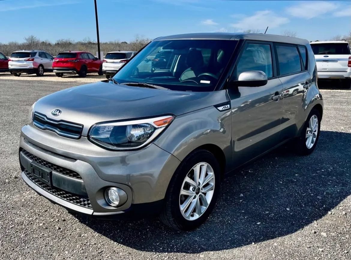 Used 2019 Kia Soul + FWD image 1