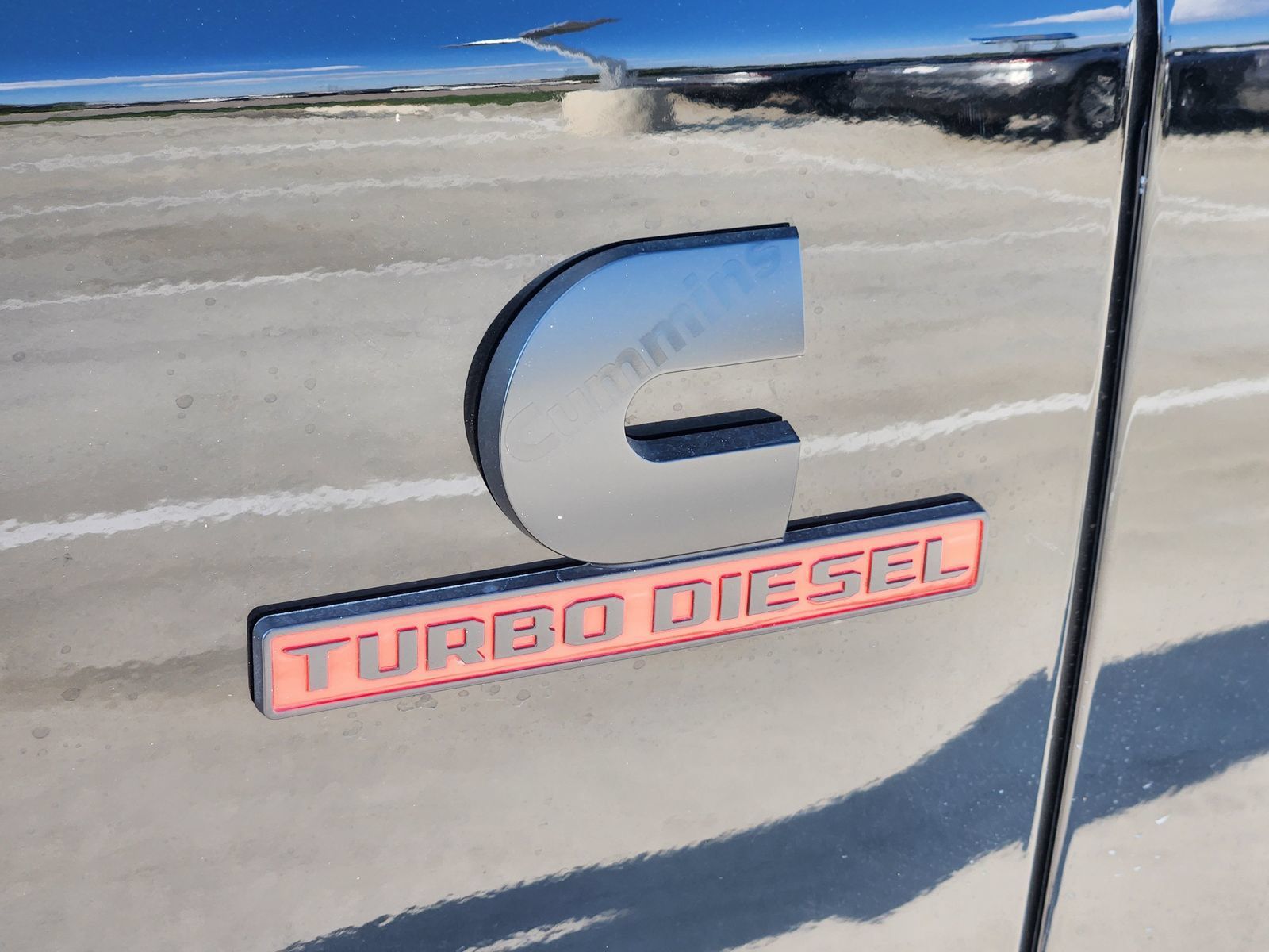 New 2026 RAM 3500 Laramie AWD/4WD image 12