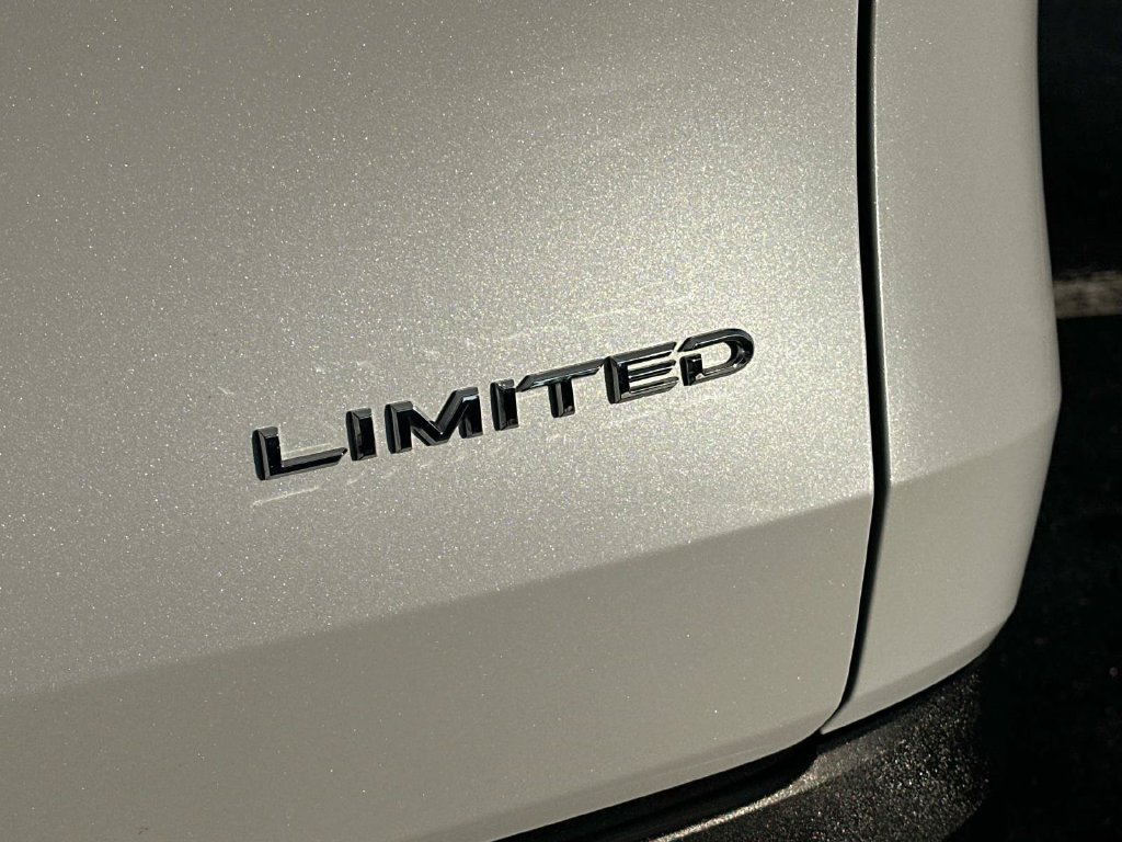Used 2026 Toyota Grand Highlander FWD image 10