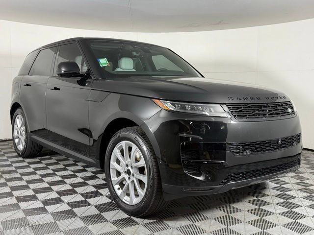 New 2026 Land Rover Range Rover Sport SE AWD/4WD image 10