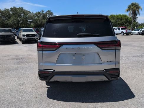 Used 2023 Lexus LX 600 4WD w/ Appearance Package image 4