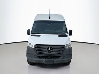 Used 2023 Mercedes-Benz Sprinter 2500 video 2