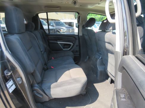Used 2015 Nissan Armada SV image 16