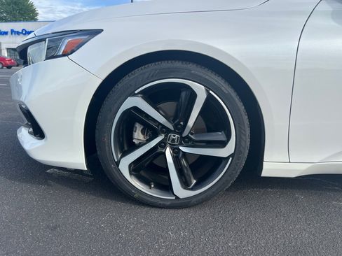 Certified 2022 Honda Accord Sport image 27