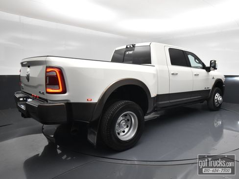 Used 2023 RAM 3500 Limited AWD/4WD image 49