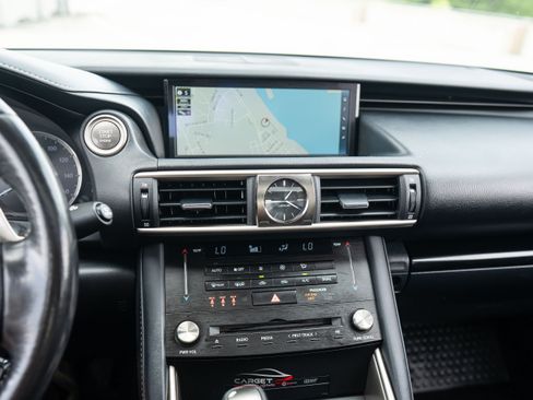 Used 2018 Lexus IS 300 AWD w/ Comfort Package image 31