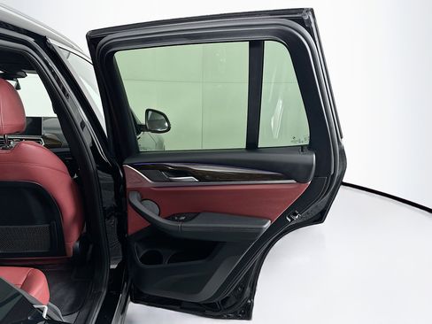 Used 2024 BMW X3 xDrive30i w/ Premium Package w/ZPA image 33