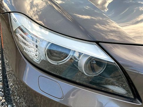 Used 2011 BMW Z4 sDrive30i w/ Premium Pkg image 20