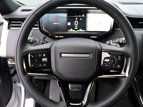 New 2025 Land Rover Range Rover Sport Dynamic SE image 35