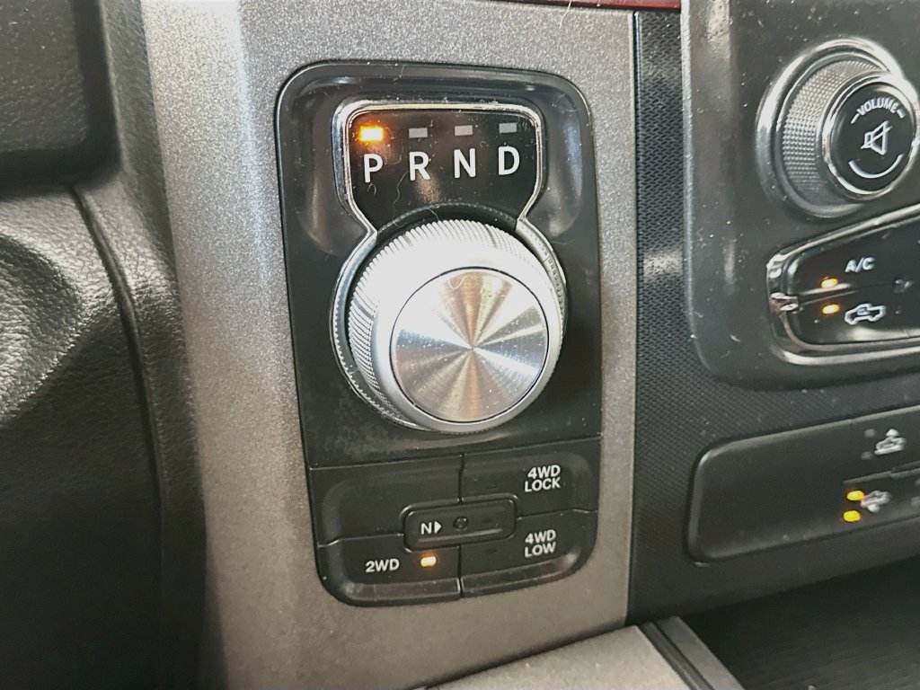 Used 2015 RAM 1500 Rebel AWD/4WD image 16