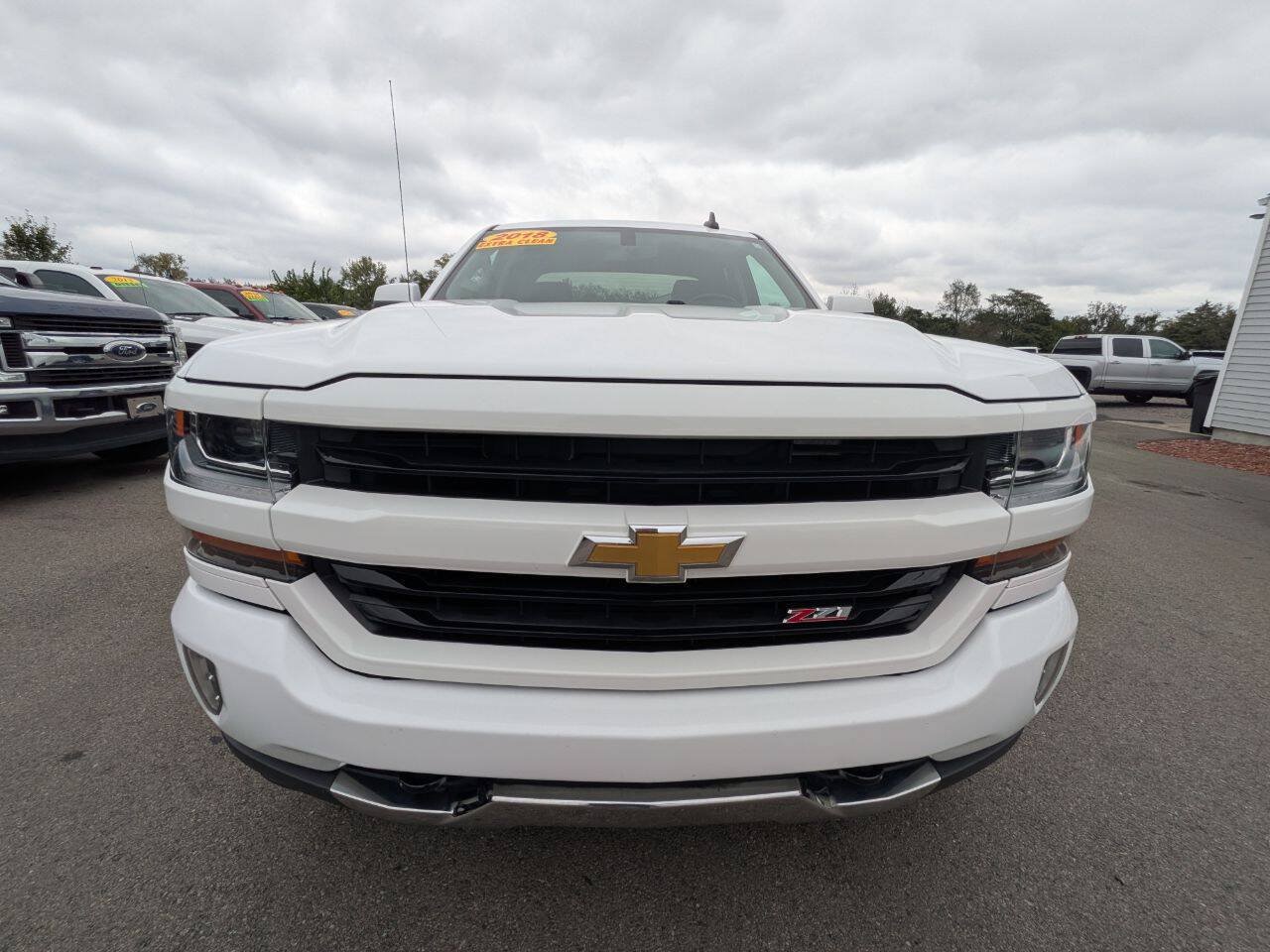 Used 2018 Chevrolet Silverado 1500 LT w/ All Star Edition AWD/4WD image 6