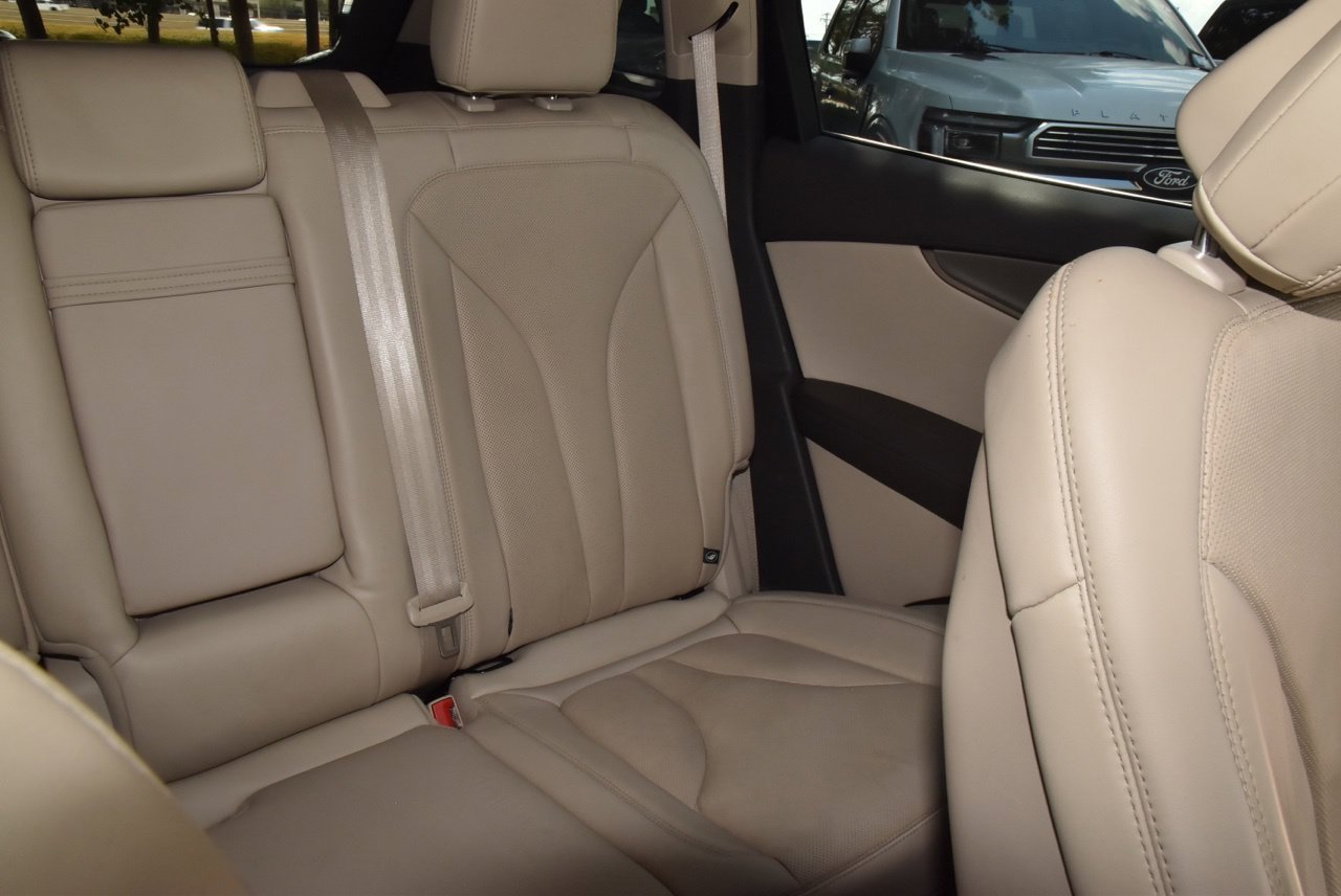Used 2020 Lincoln Nautilus Reserve w/ Cargo Utility Package AWD/4WD image 19