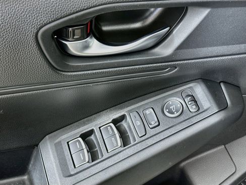 Used 2025 Honda Accord LX image 15