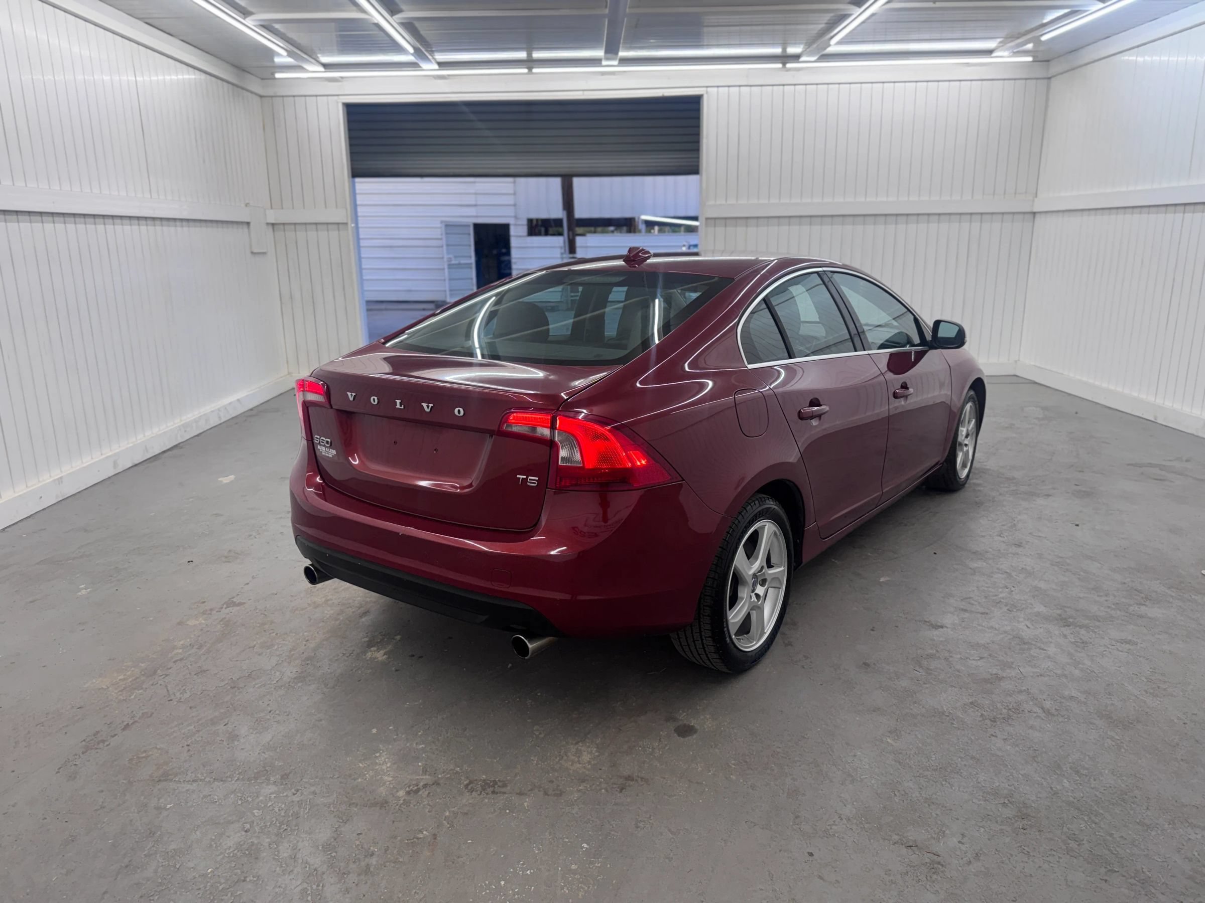 Used 2012 Volvo S60 T5 FWD image 5