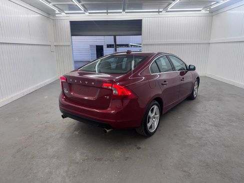 Used 2012 Volvo S60 T5 image 5