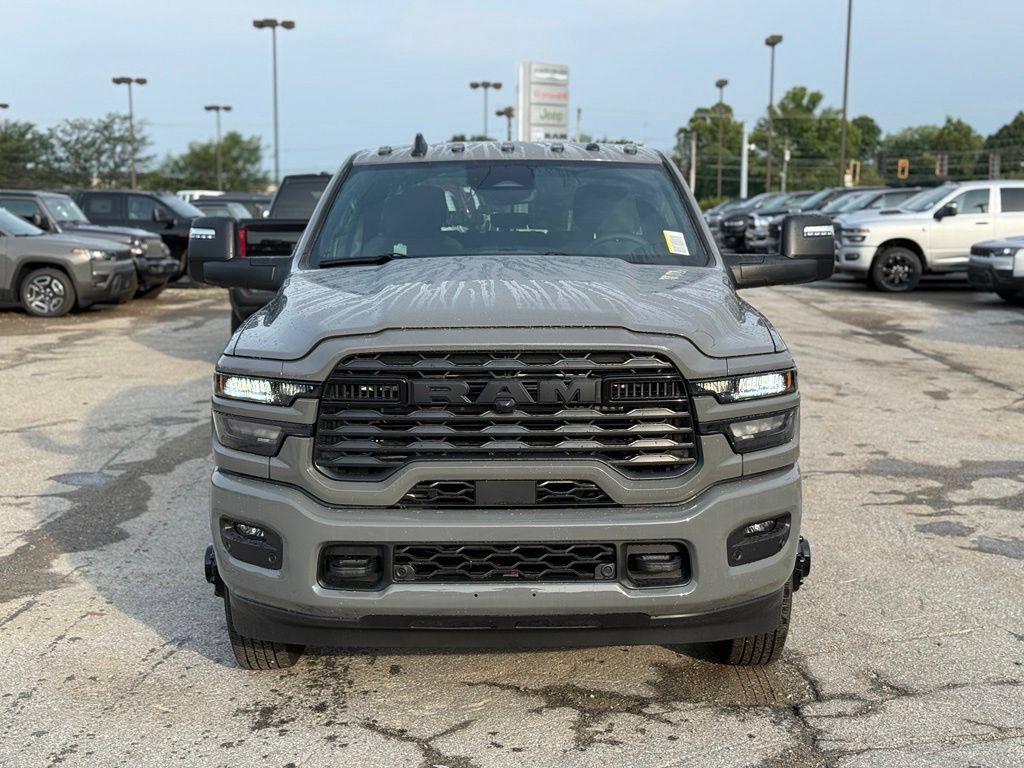 New 2027 RAM 3500 Big Horn AWD/4WD image 3