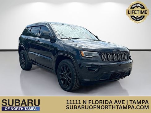 Used 2021 Jeep Grand Cherokee Laredo X RWD image 1