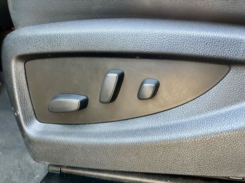 Used 2019 GMC Sierra 2500 SLT w/ Duramax Plus Package image 27