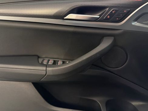 Used 2023 BMW X4 xDrive30i w/ M Sport Package image 12