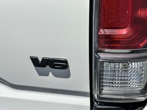 Certified 2022 Toyota Tacoma TRD Sport RWD image 25